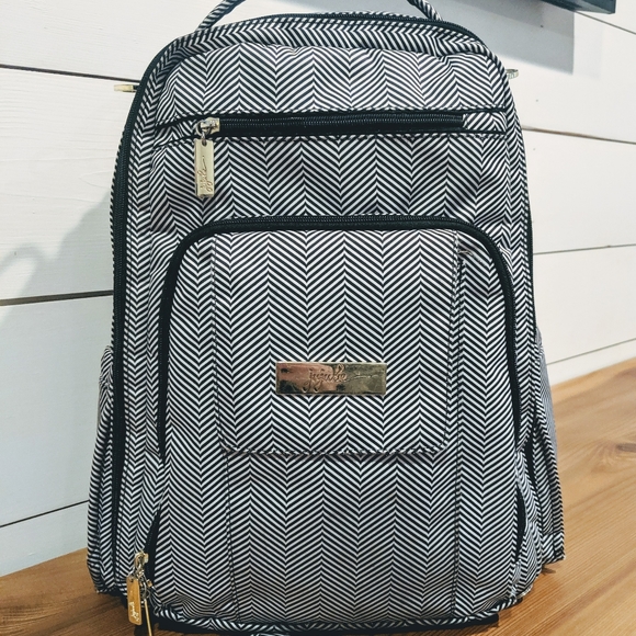 Jujube Brb - Picture 1 of 4